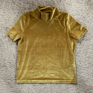 Yellow golden turtleneck Madewell crop velvet tee